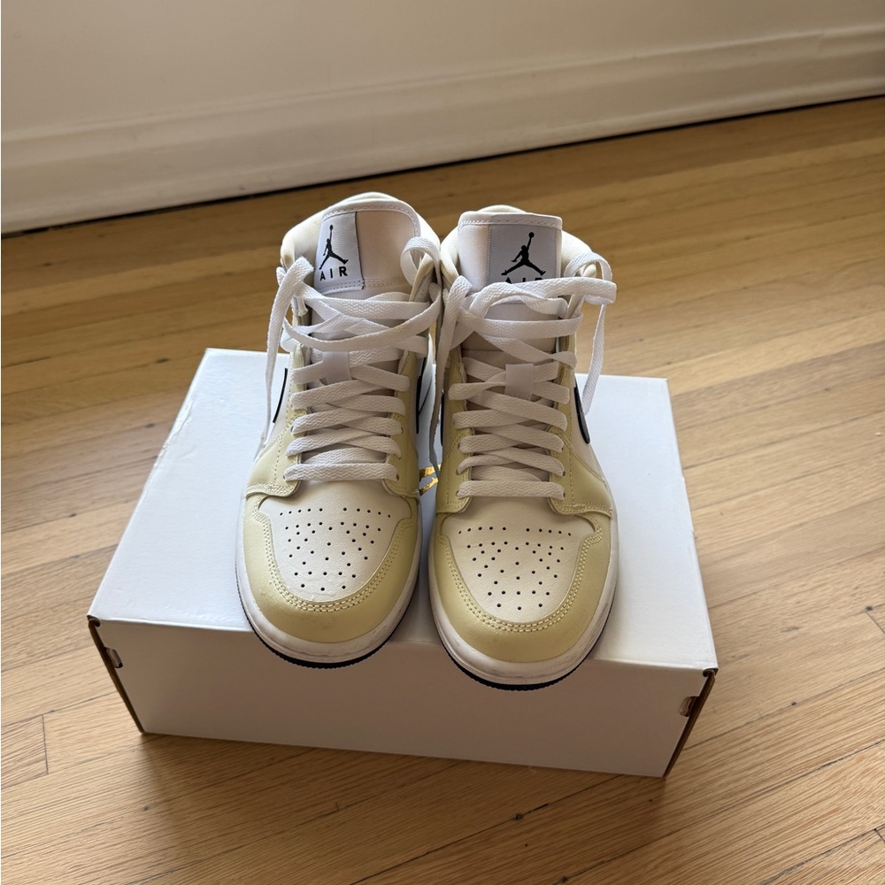 Nike Air Jordan 1 Sneakers - Coconut milk 6.5W worn once! - Picture 3 of 7